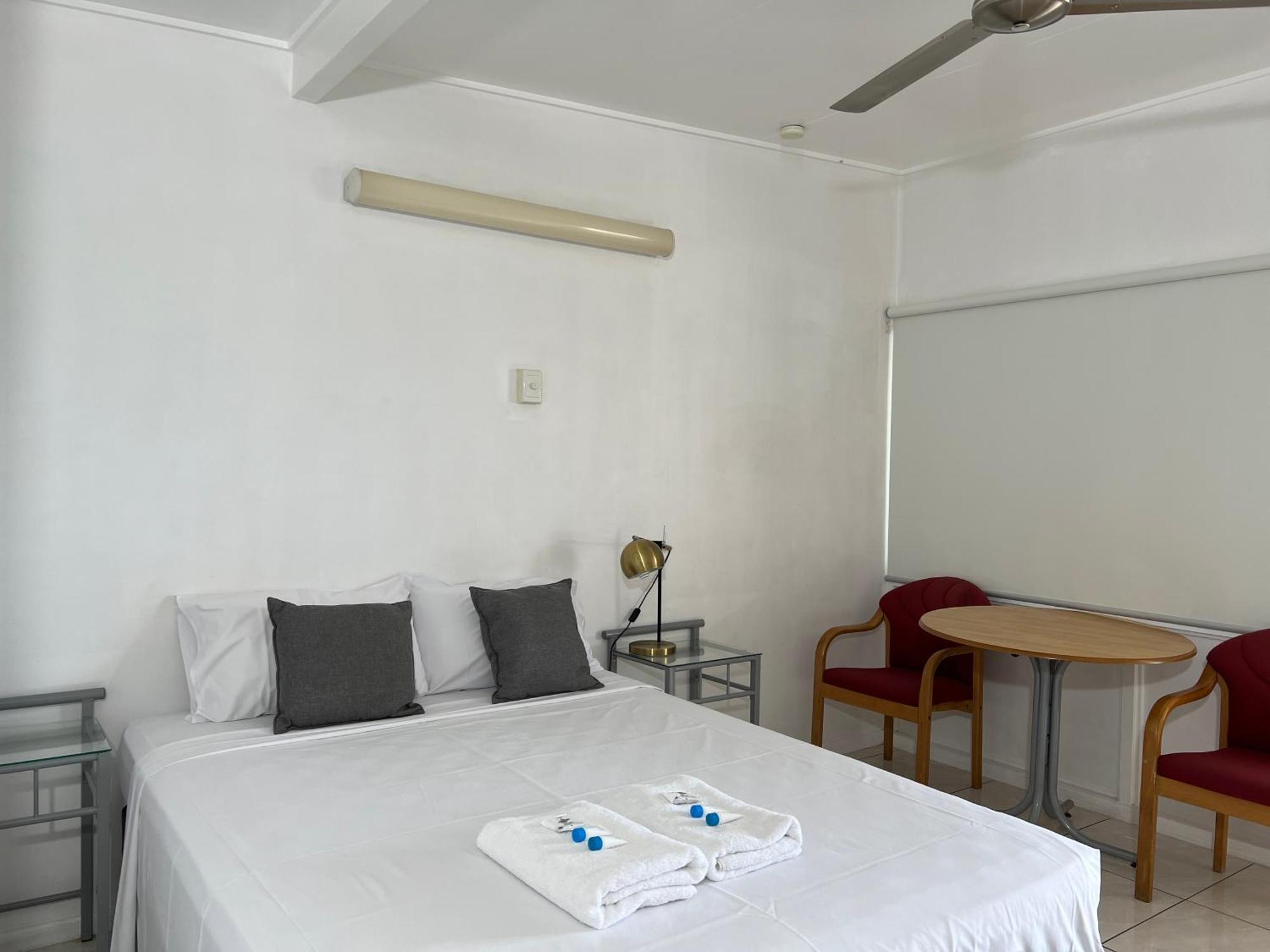 Shell Motel Боуэн Экстерьер фото